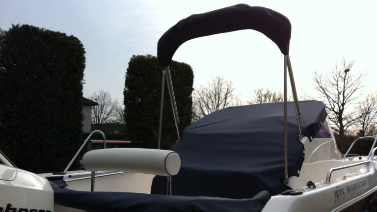 Steuerstandpersenning aus Stamoid® HEAVY-COVER