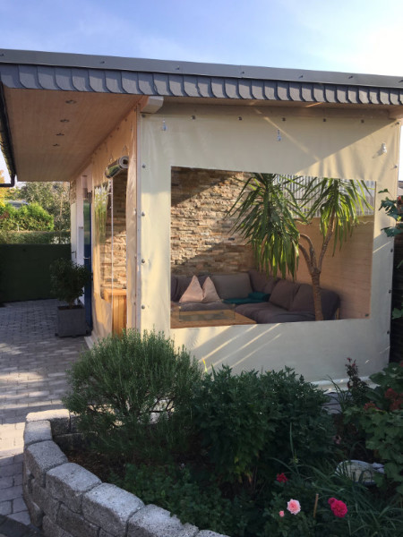 Pergolaseitenplane Gartenhaus Beispiel